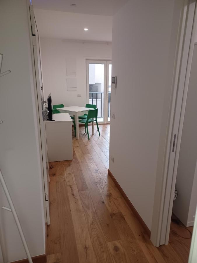Traversa I Apartment Бари Экстерьер фото
